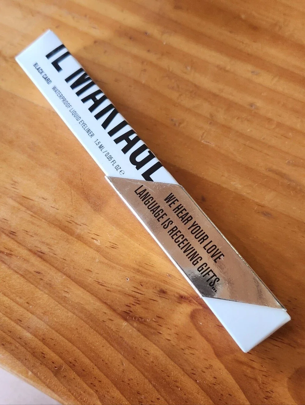 IL MAKIAGE Liquid Foundation - New In Box CL 60 with Free Gift!
